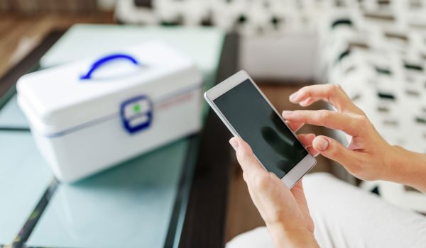 La-farmacia-online-il-boom-delle-vendite-online-